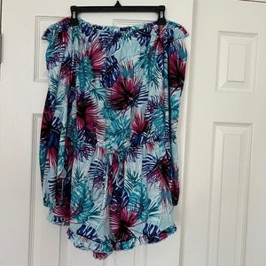 Izzy & Lola Floral Patterned Off the Shoulder Romper Size L